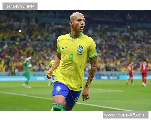 里沙利松辟谣称不踢世界杯言论不实强调专注比赛与国家队使命